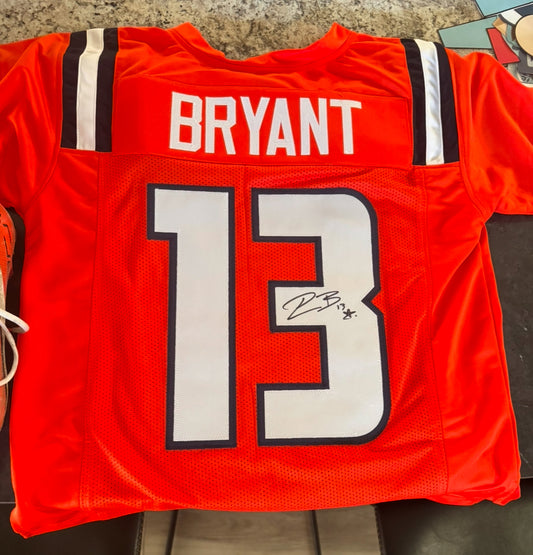 Pat Bryant Signed Jersey